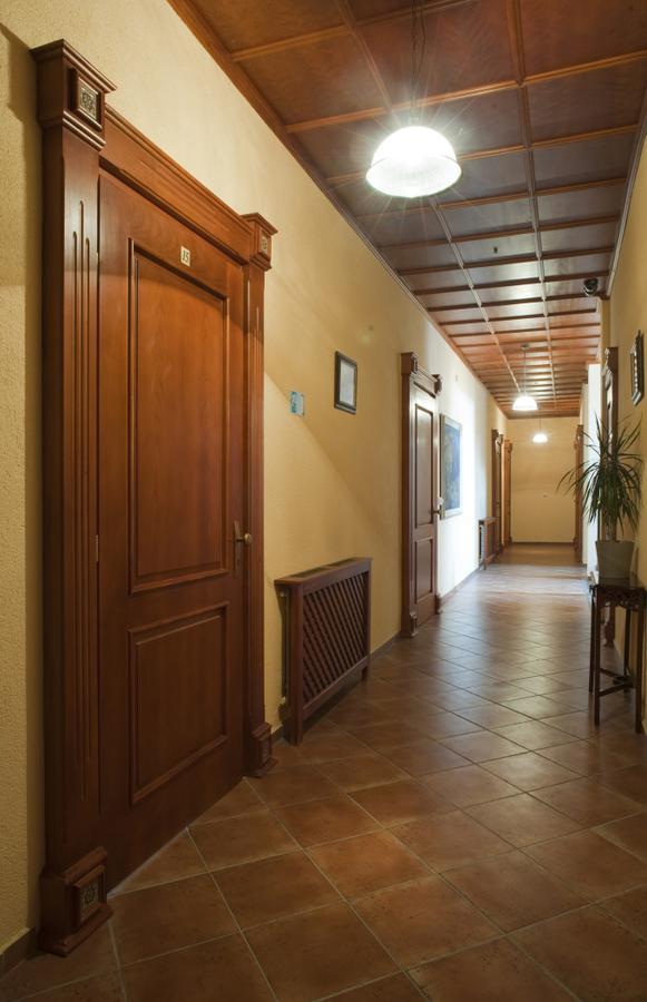 Hotel Na Kafkove Острава Экстерьер фото